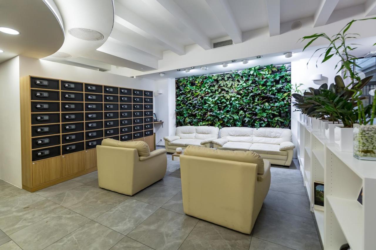 Merchants Crown Suites And Spa Prague Exterior photo Green wall in a modern office